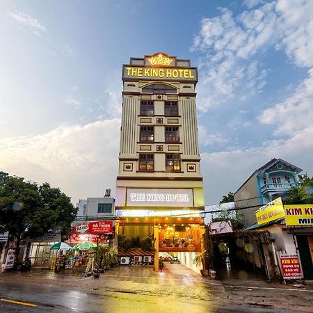 Theking Hotel Huong Gia Bagian luar foto