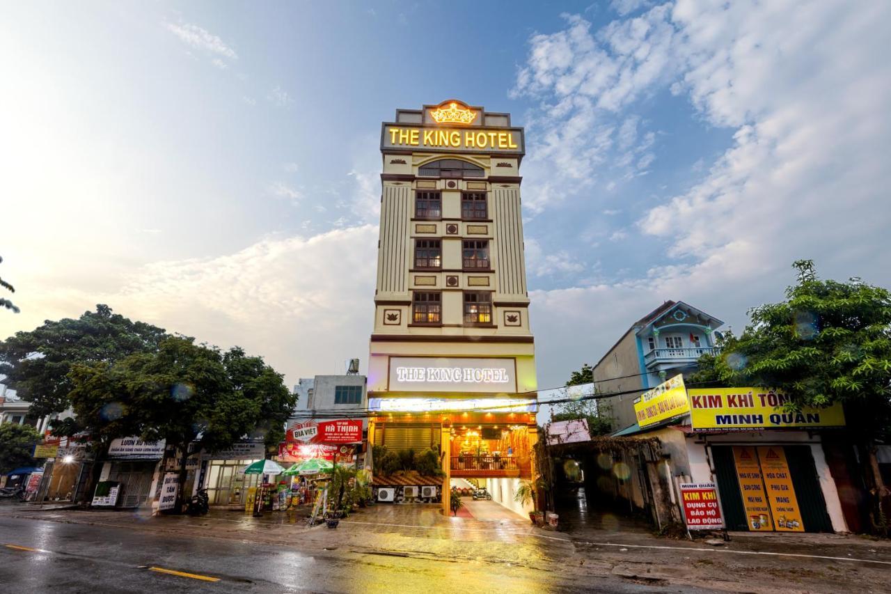 Theking Hotel Huong Gia Bagian luar foto